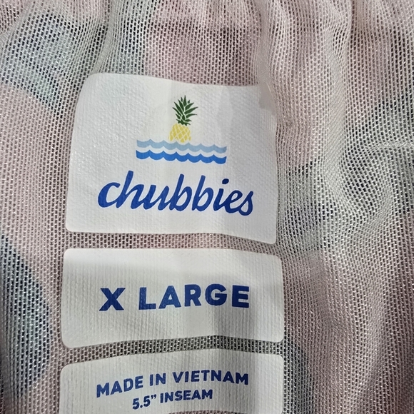 Chubbies Men's Classic 5.5" Swim Trunks Pink  Size XL See Pics - Picture 3 of 5